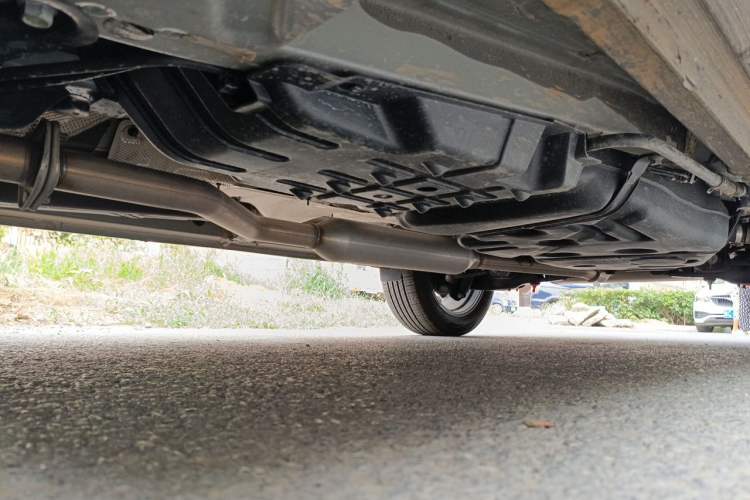 Used CHANGAN CS75 PLUS 2026 Model, Smart Champion Edition 1.5T New Blue Whale Smart Navigation Version Chassis Front Left
