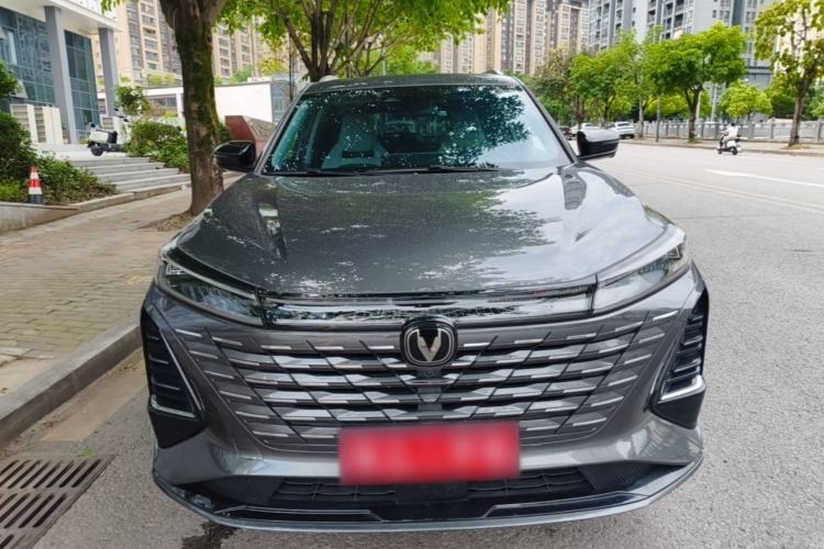 Used CHANGAN CS75 PLUS 2026 Model, Smart Champion Edition 1.5T New Blue Whale Smart Navigation Version Front