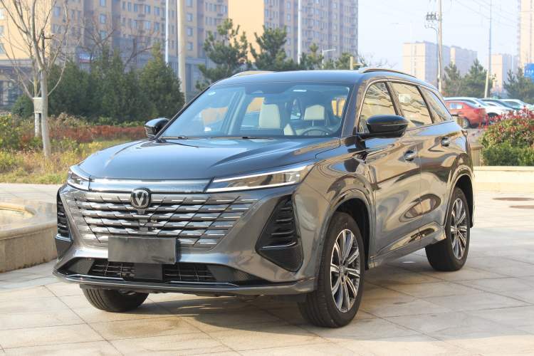 Used CHANGAN CS75 PLUS 2026 Model, Smart Champion Edition 1.5T New Blue Whale Smart Navigation Version Guazi used car, China used car export, Used car for sale, Used  cars, Cheapest cars for sale