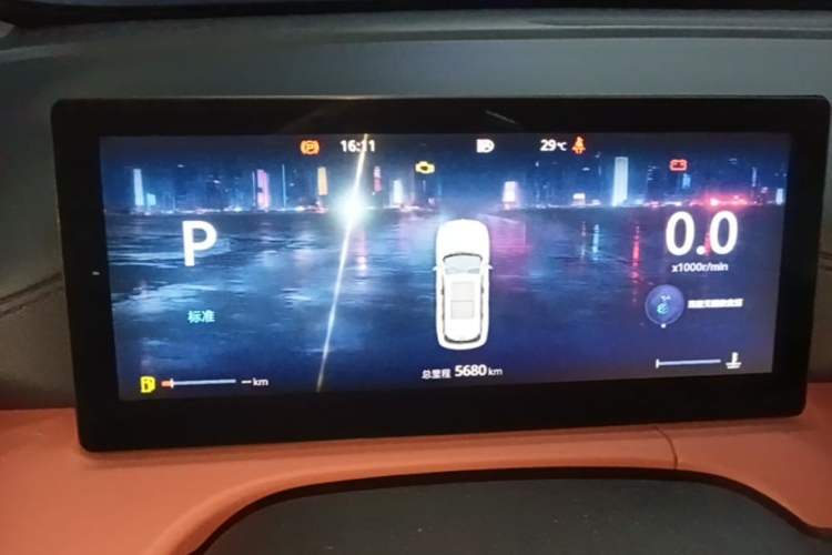 Used CHANGAN CS75 PLUS 2026 Model, Smart Champion Edition 1.5T New Blue Whale Smart Navigation Version Instrument Cluster