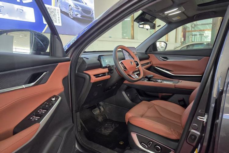 Used CHANGAN CS75 PLUS 2026 Model, Smart Champion Edition 1.5T New Blue Whale Smart Navigation Version Left Front Seat
