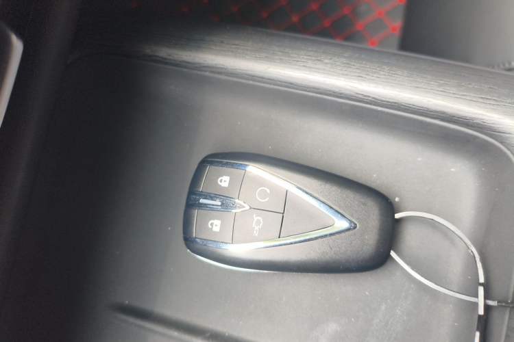 Used CHANGAN CS75 PLUS 2026 Model Fourth-Generation 1.5T Blue Whale Super Engine—Flagship Edition Vehicle Key