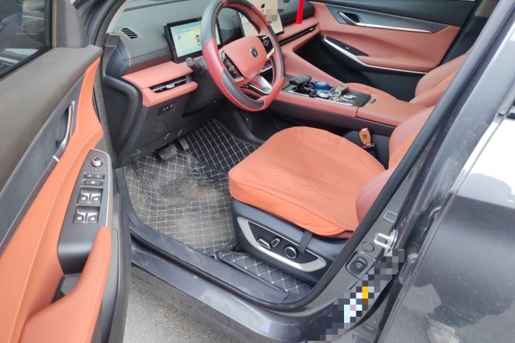 Used CHANGAN CS75 PLUS 2026 Model, Smart Champion Edition 1.5T New Blue Whale Smart Navigation Version Driver Seat