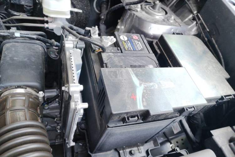 Used CHANGAN CS75 PLUS 2026 Model, Smart Champion Edition 1.5T New Blue Whale Smart Navigation Version Engine Bay Left