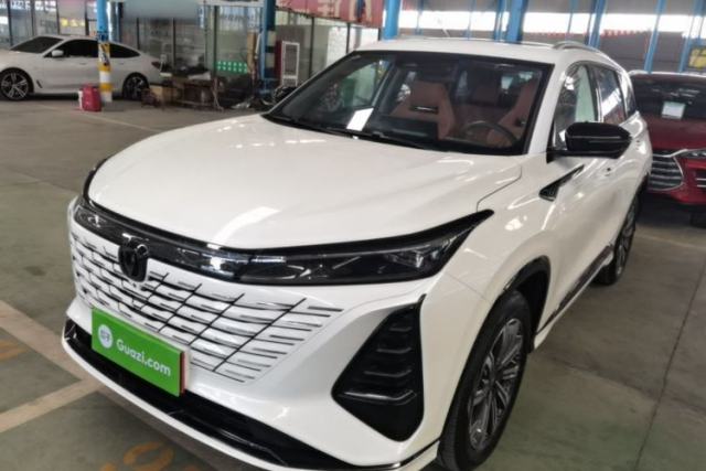 Used CHANGAN CS75 PLUS 2026 Model, Smart Champion Edition 1.5T New Blue Whale Smart Navigation Version