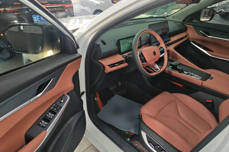 Used CHANGAN CS75 PLUS 2026 Model, Smart Champion Edition 1.5T New Blue Whale Smart Navigation Version Driver Seat
