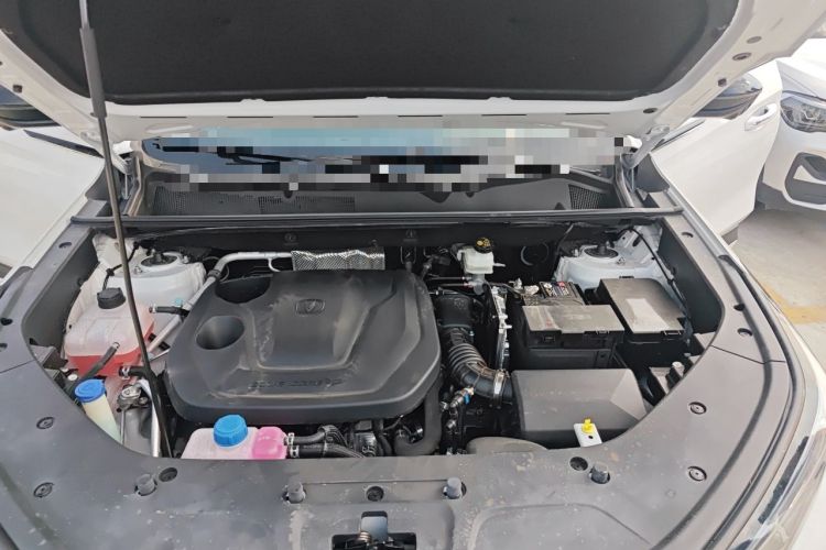Used CHANGAN CS75 PLUS 2026 Model, Smart Champion Edition 1.5T New Blue Whale Smart Navigation Version Engine Bay