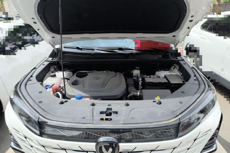 Used CHANGAN CS75 PLUS 2026 Model, Smart Champion Edition 1.5T New Blue Whale Smart Navigation Version Engine Bay
