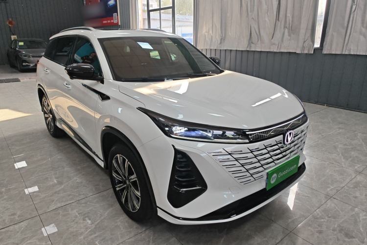Used CHANGAN CS75 PLUS 2026 Model, Smart Champion Edition 1.5T New Blue Whale Smart Navigation Version Exterior 1