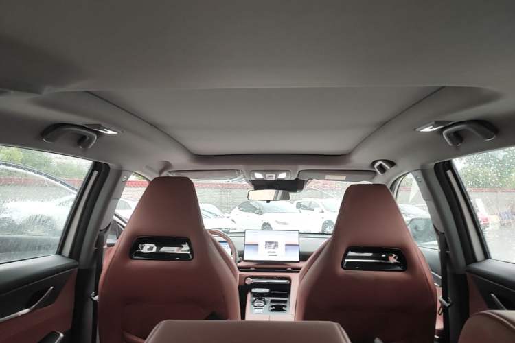 Used CHANGAN CS75 PLUS 2026 Model, Smart Champion Edition 1.5T New Blue Whale Smart Navigation Version Headliner