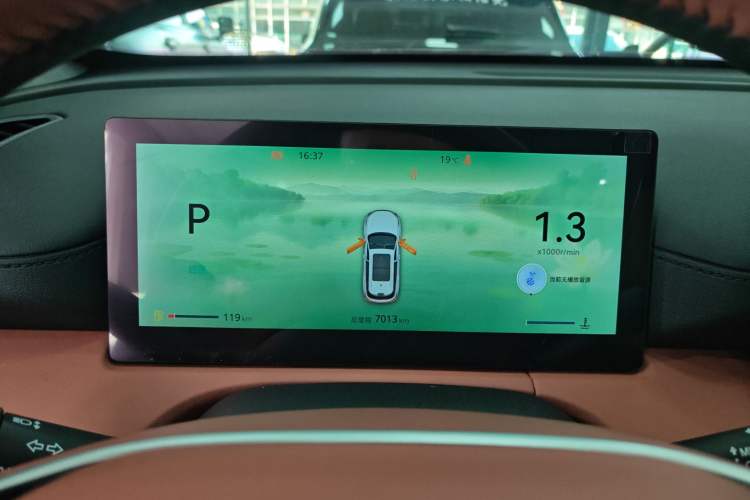Used CHANGAN CS75 PLUS 2026 Model, Smart Champion Edition 1.5T New Blue Whale Smart Navigation Version Instrument Cluster