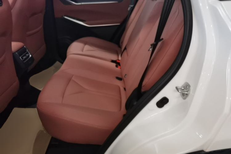 Used CHANGAN CS75 PLUS 2026 Model, Smart Champion Edition 1.5T New Blue Whale Smart Navigation Version Left Rear Seat