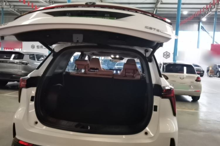 Used CHANGAN CS75 PLUS 2026 Model, Smart Champion Edition 1.5T New Blue Whale Smart Navigation Version Trunk