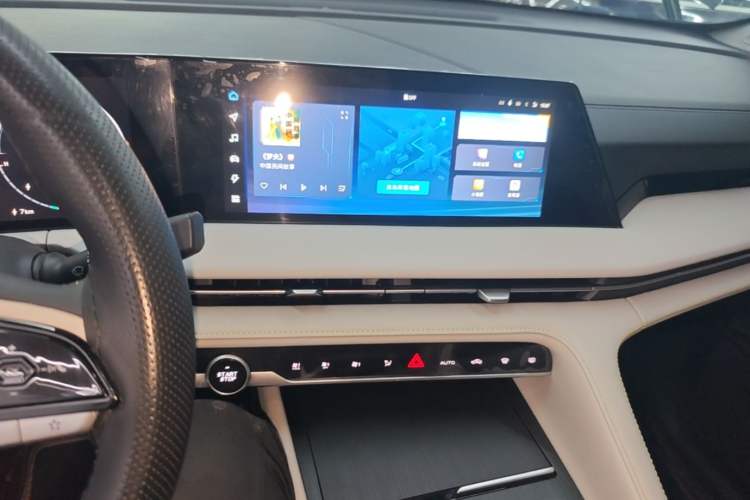 Used CHANGAN CS75 PLUS iDD 2023 ZhiDian iDD Smart Leading Model Audio And AC Panel