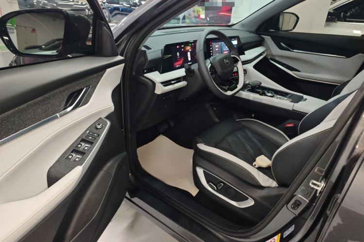 Used CHANGAN CS75 PLUS iDD 2023 ZhiDian iDD Smart Leading Model Driver Seat