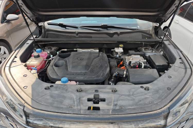Used CHANGAN CS75 PLUS iDD 2023 ZhiDian iDD Smart Leading Model Engine Bay