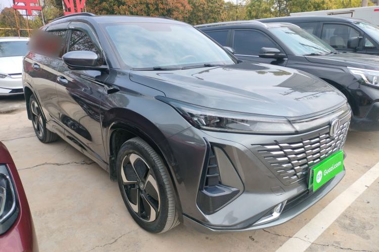 Used CHANGAN CS75 PLUS iDD 2023 ZhiDian iDD Smart Leading Model Front Right 45 Deg