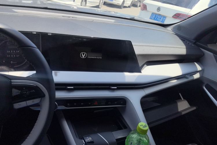 Used CHANGAN CS75 PLUS iDD 2023 ZhiDian iDD Smart Leading Model Interior 1