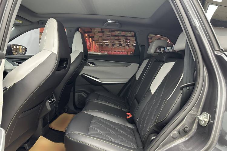 Used CHANGAN CS75 PLUS iDD 2023 ZhiDian iDD Smart Leading Model Interior 3