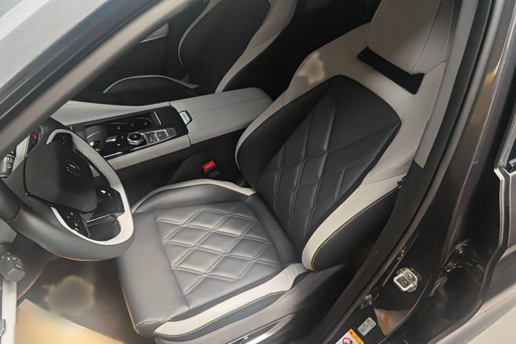 Used CHANGAN CS75 PLUS iDD 2023 ZhiDian iDD Smart Leading Model Left Front Seat