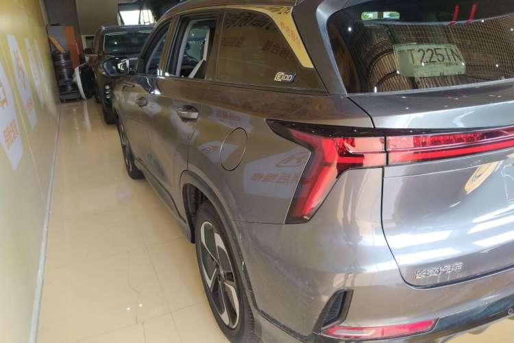 Used CHANGAN CS75 PLUS iDD 2023 ZhiDian iDD Smart Leading Model Left Side