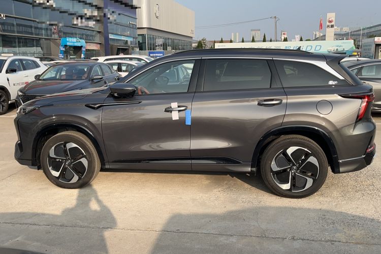 Used CHANGAN CS75 PLUS iDD 2023 ZhiDian iDD Smart Leading Model Left Side