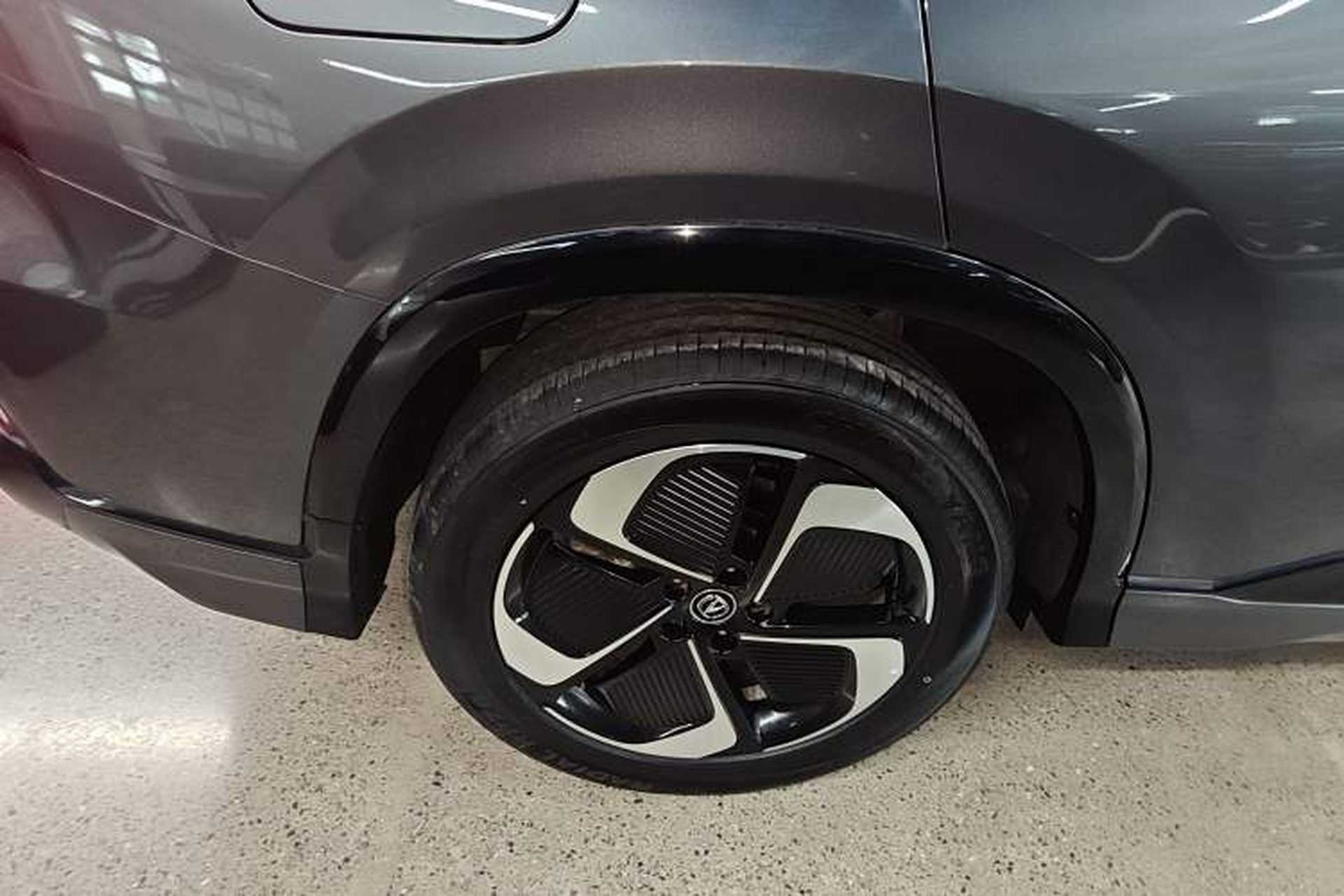 Used CHANGAN CS75 PLUS iDD 2023 ZhiDian iDD Smart Leading Model Right Rear Wheel Hub