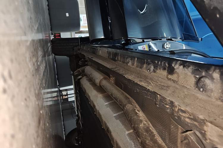 Used CHANGAN CS75 PLUS iDD 2023 ZhiDian iDD Smart Leading Model Right Side Sill