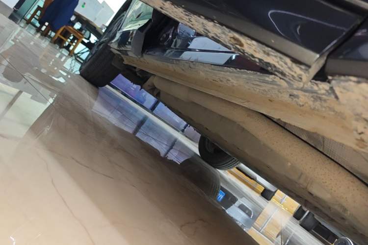 Used CHANGAN CS75 PLUS iDD 2023 ZhiDian iDD Smart Leading Model Right Side Sill