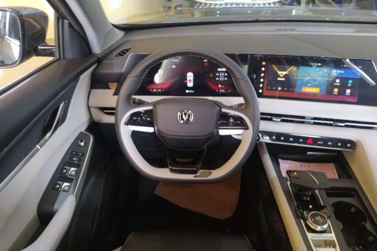 Used CHANGAN CS75 PLUS iDD 2023 ZhiDian iDD Smart Leading Model Steering Wheel
