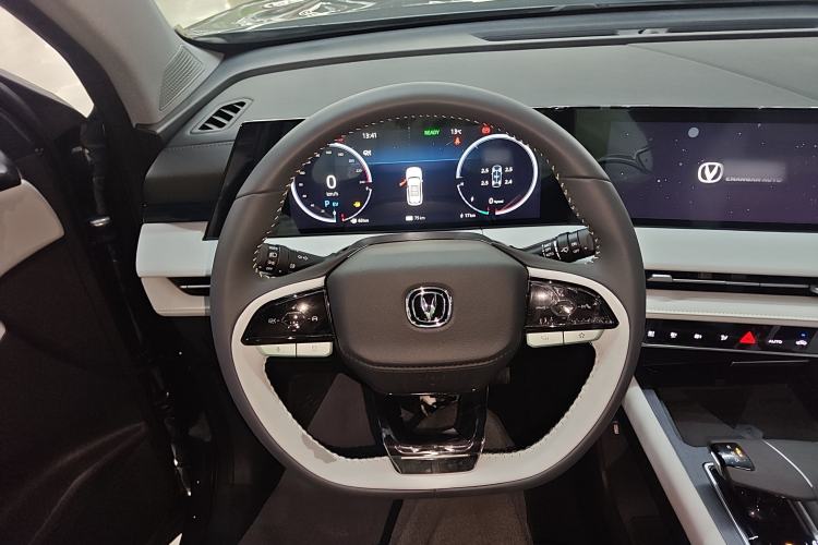 Used CHANGAN CS75 PLUS iDD 2023 ZhiDian iDD Smart Leading Model Steering Wheel