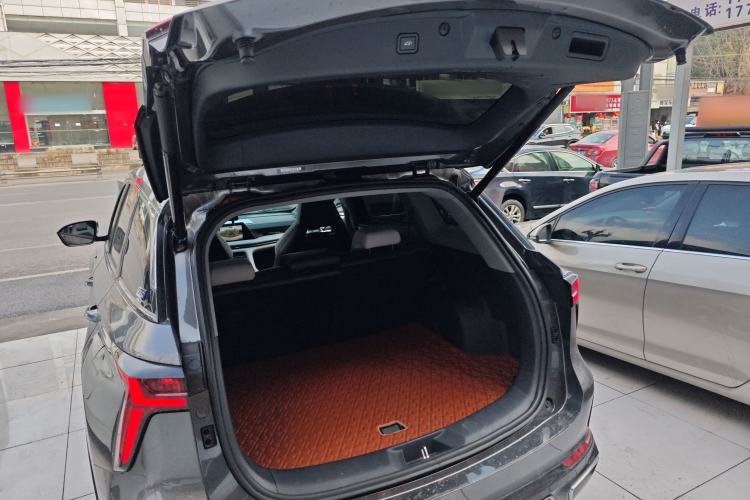 Used CHANGAN CS75 PLUS iDD 2023 ZhiDian iDD Smart Leading Model Trunk