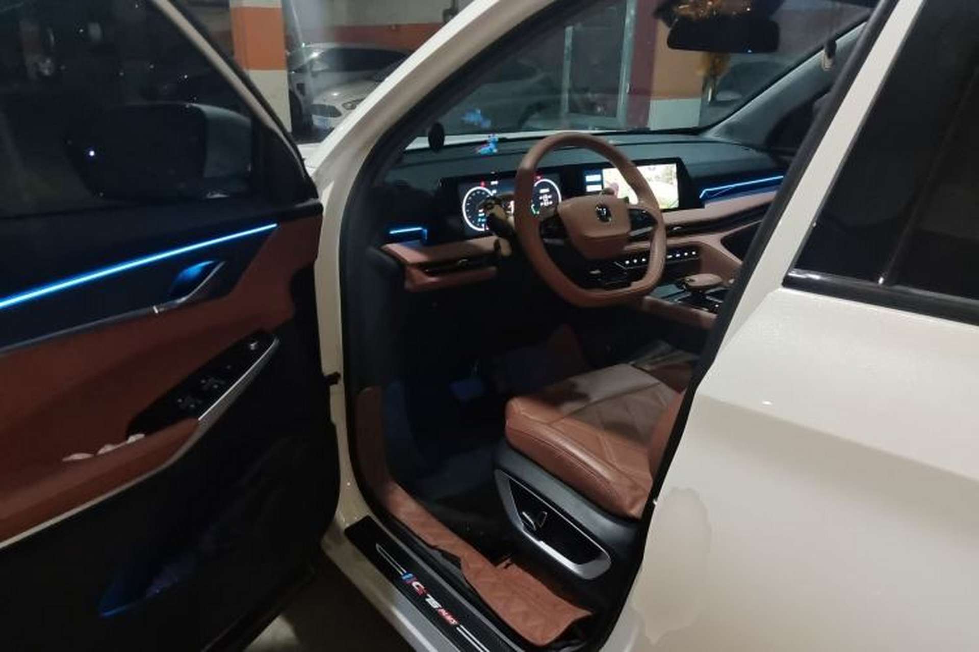 Used CHANGAN CS75 PLUS iDD 2023 ZhiDian iDD Smart Leading Model Driver Seat
