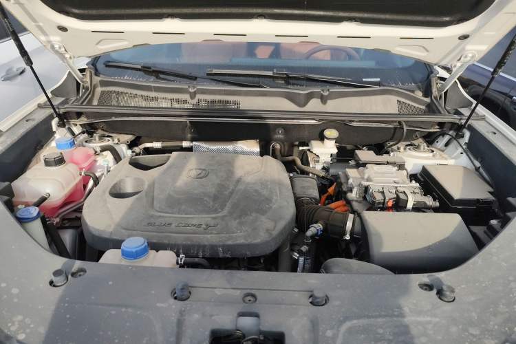Used CHANGAN CS75 PLUS iDD 2023 ZhiDian iDD Smart Leading Model Engine Bay