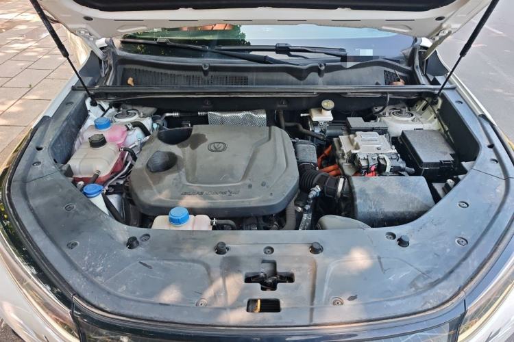 Used CHANGAN CS75 PLUS iDD 2023 ZhiDian iDD Smart Leading Model Engine Bay