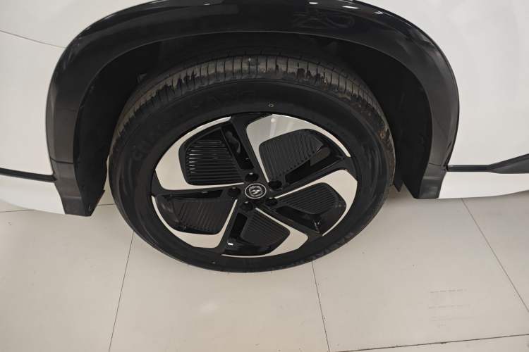 Used CHANGAN CS75 PLUS iDD 2023 ZhiDian iDD Smart Leading Model Exterior 4