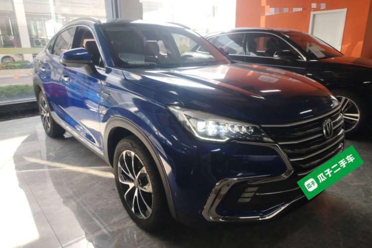 Used CHANGAN CS85 COUPE 2019 2.0T Automatic Luxury Edition China VI Standard Front Right 45 Deg