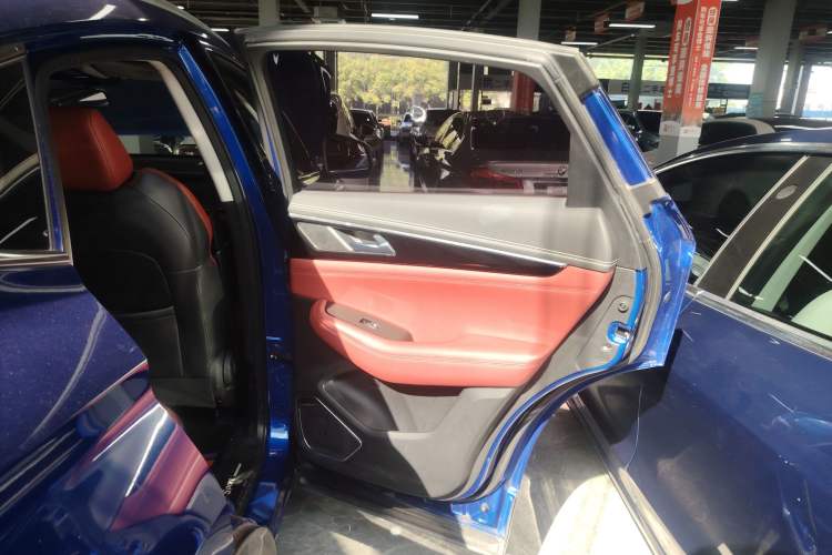 Used CHANGAN CS85 COUPE 2019 2.0T Automatic Luxury Edition China VI Standard Right Rear Door Interior