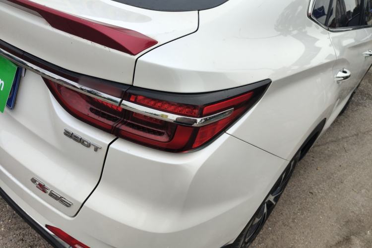 Used CHANGAN CS85 COUPE 2019 1.5T DCT Dynamic Version China VI Standard Exterior 6