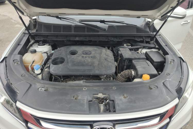 Used CHANGAN CS85 COUPE 2019 1.5T DCT Dynamic Version China VI Standard Interior 9