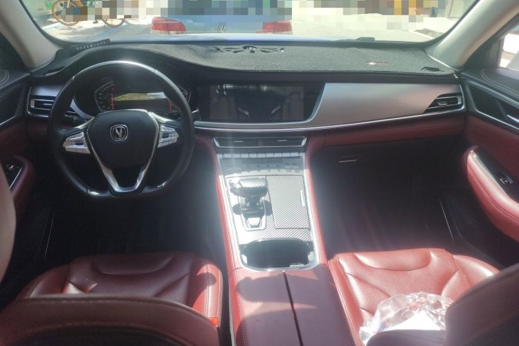 Used CHANGAN CS85 COUPE 2019 1.5T DCT Dynamic Version China VI Standard Center Console