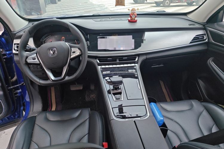 Used CHANGAN CS85 COUPE 2019 2.0T Automatic Version China VI Standard Center Console