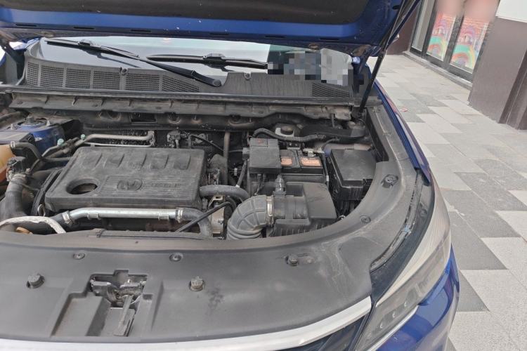 Used CHANGAN CS85 COUPE 2019 2.0T Automatic Version China VI Standard Engine Bay Left