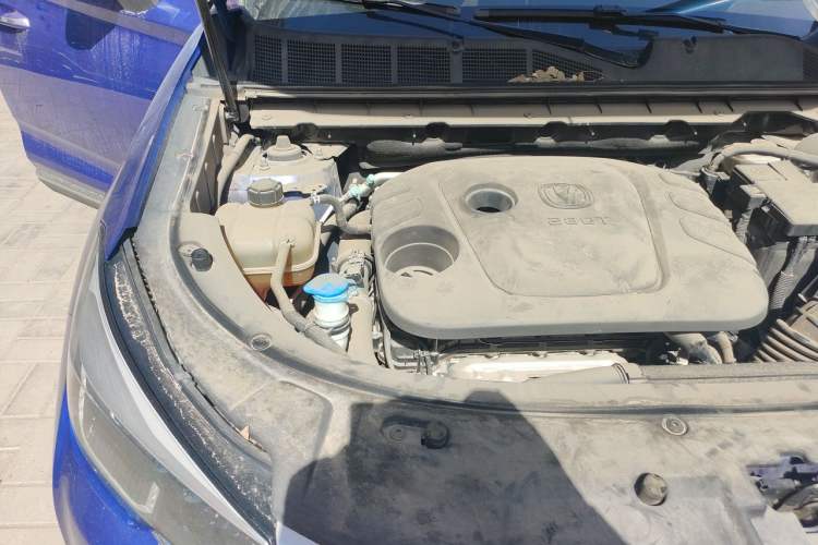 Used CHANGAN CS85 COUPE 2019 1.5T DCT Dynamic Version China VI Standard Engine Bay Right