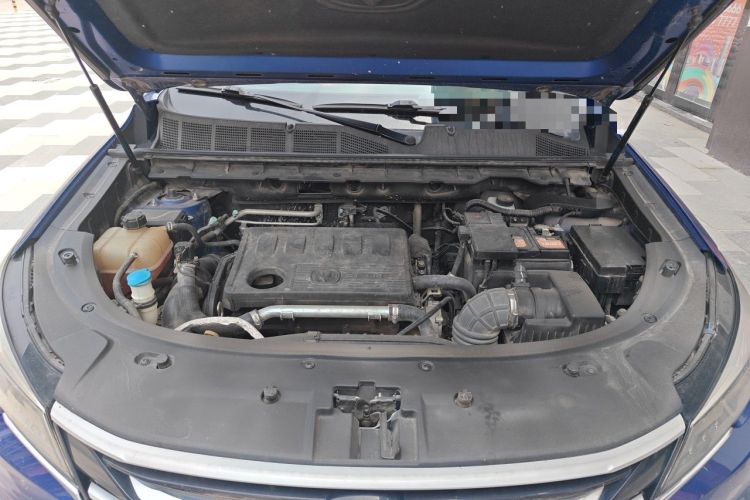Used CHANGAN CS85 COUPE 2019 2.0T Automatic Version China VI Standard Engine Bay