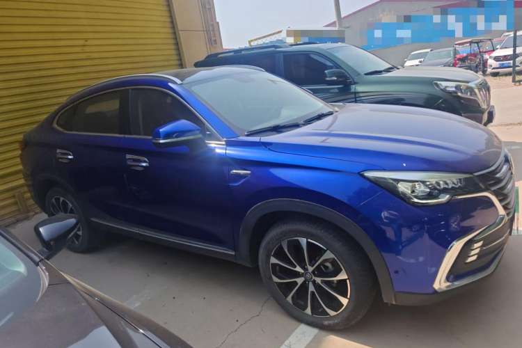 Used CHANGAN CS85 COUPE 2019 1.5T DCT Luxury Version China VI Standard Exterior 2