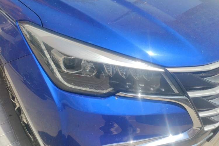 Used CHANGAN CS85 COUPE 2019 1.5T DCT Dynamic Version China VI Standard Right Front Headlight