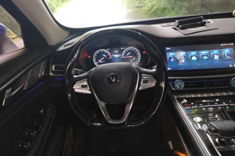 Used CHANGAN CS85 COUPE 2019 2.0T Automatic Smart Version China VI Standard Steering Wheel