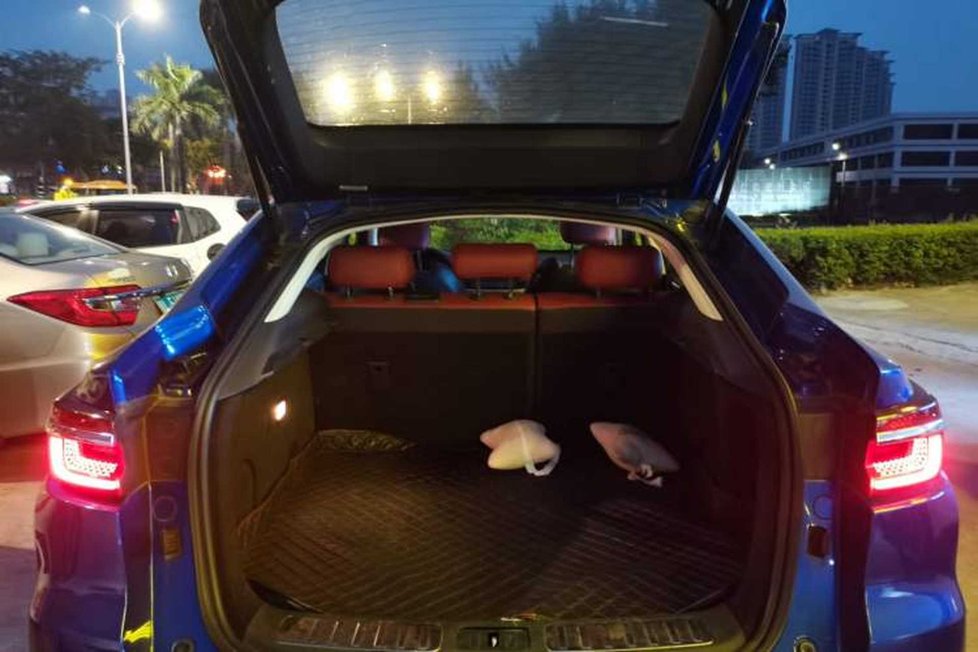 Used CHANGAN CS85 COUPE 2019 1.5T DCT Version China VI Standard Trunk