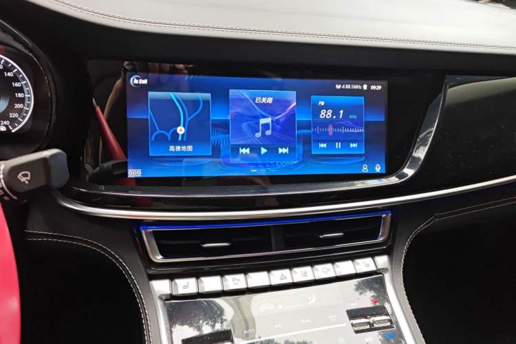 Used CHANGAN CS85 COUPE 2019 1.5T DCT Luxury Version China VI Standard Audio And AC Panel